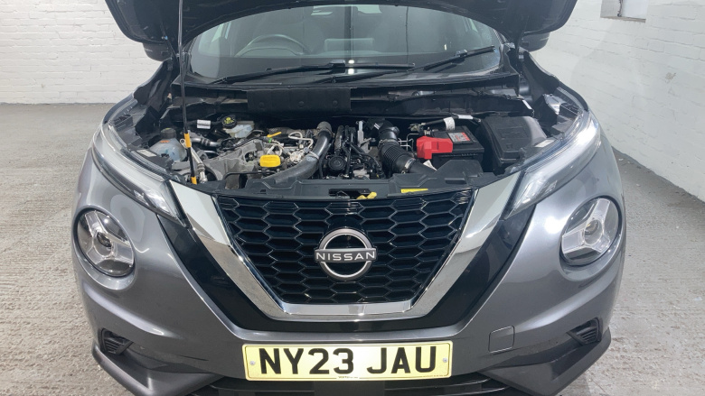 Nissan Juke 1.0 DiG-T 114 N-Connecta 5dr Petrol Hatchback